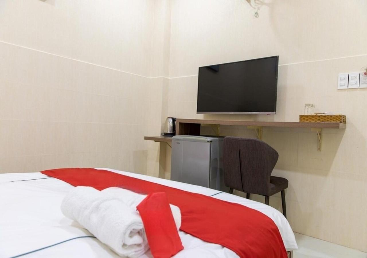 Bros Hotel مدينة هوشي منه المظهر الخارجي الصورة